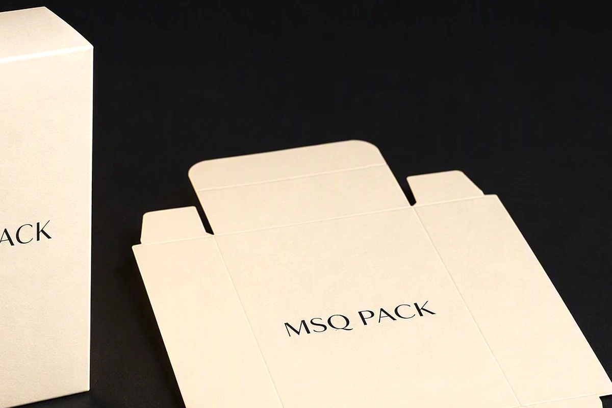 Straight Tuck Carton surface detail